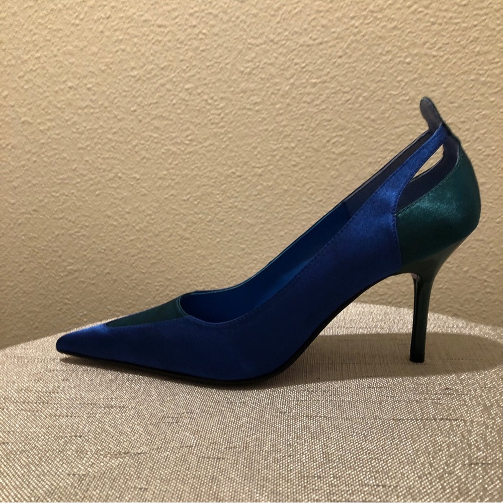 Suzanne Somers Two Tone Satin Pumps Blue/Teal   7.5